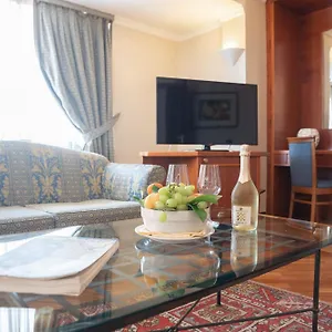 Hotel Nettuno, CTA